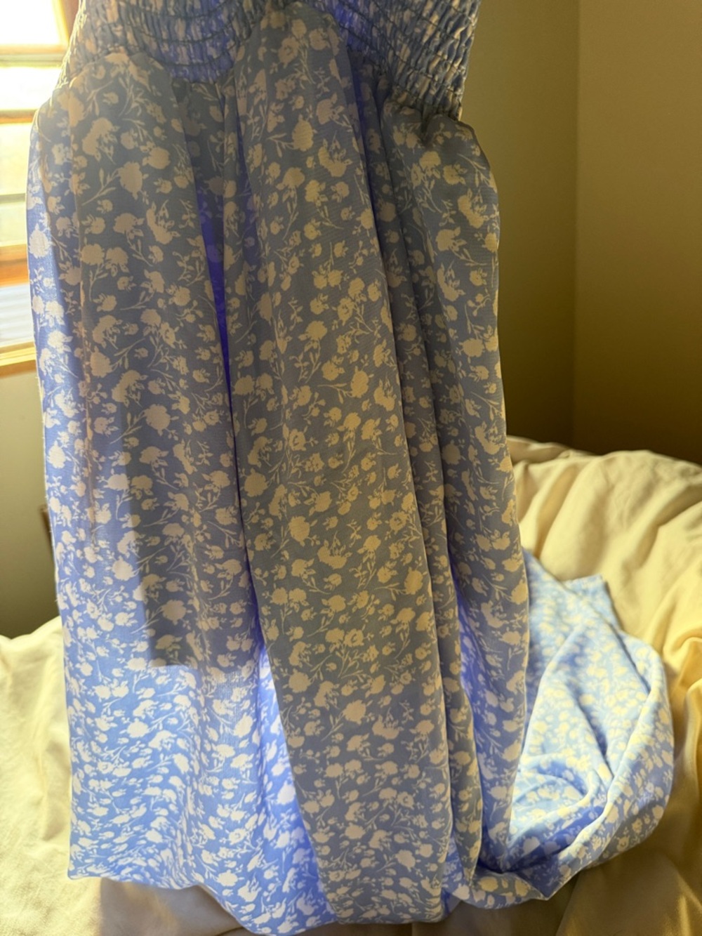 Sienna Sky Light Blue Floral flowy pants - Picture 4 of 4